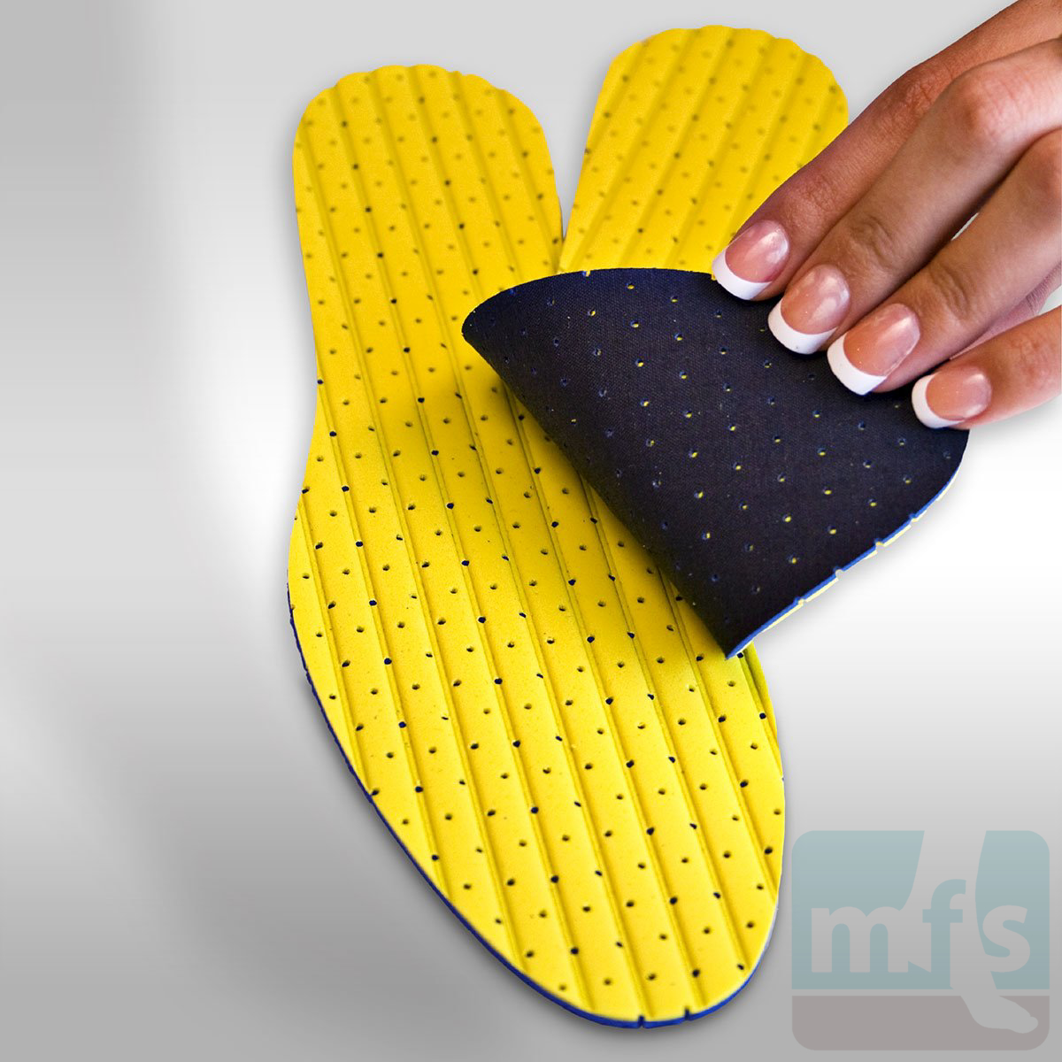 1 Pair of Insoles Thickened Soft Breathable Feet Pads for Running Sports Jumping 