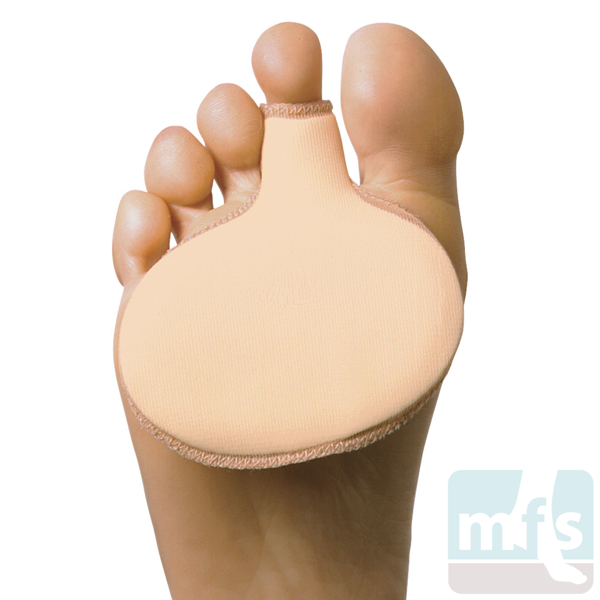m1142 pedifix podiatrists' choice ball-of-foot cushion in use